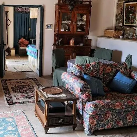Casa de Férias Mountain Traditional Village House Writer's Retreat Limassol